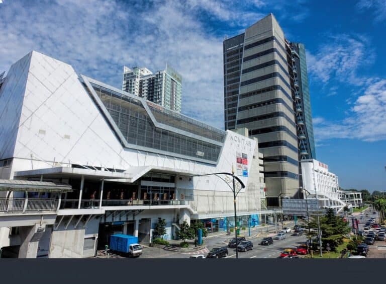 KOMTAR JBCC